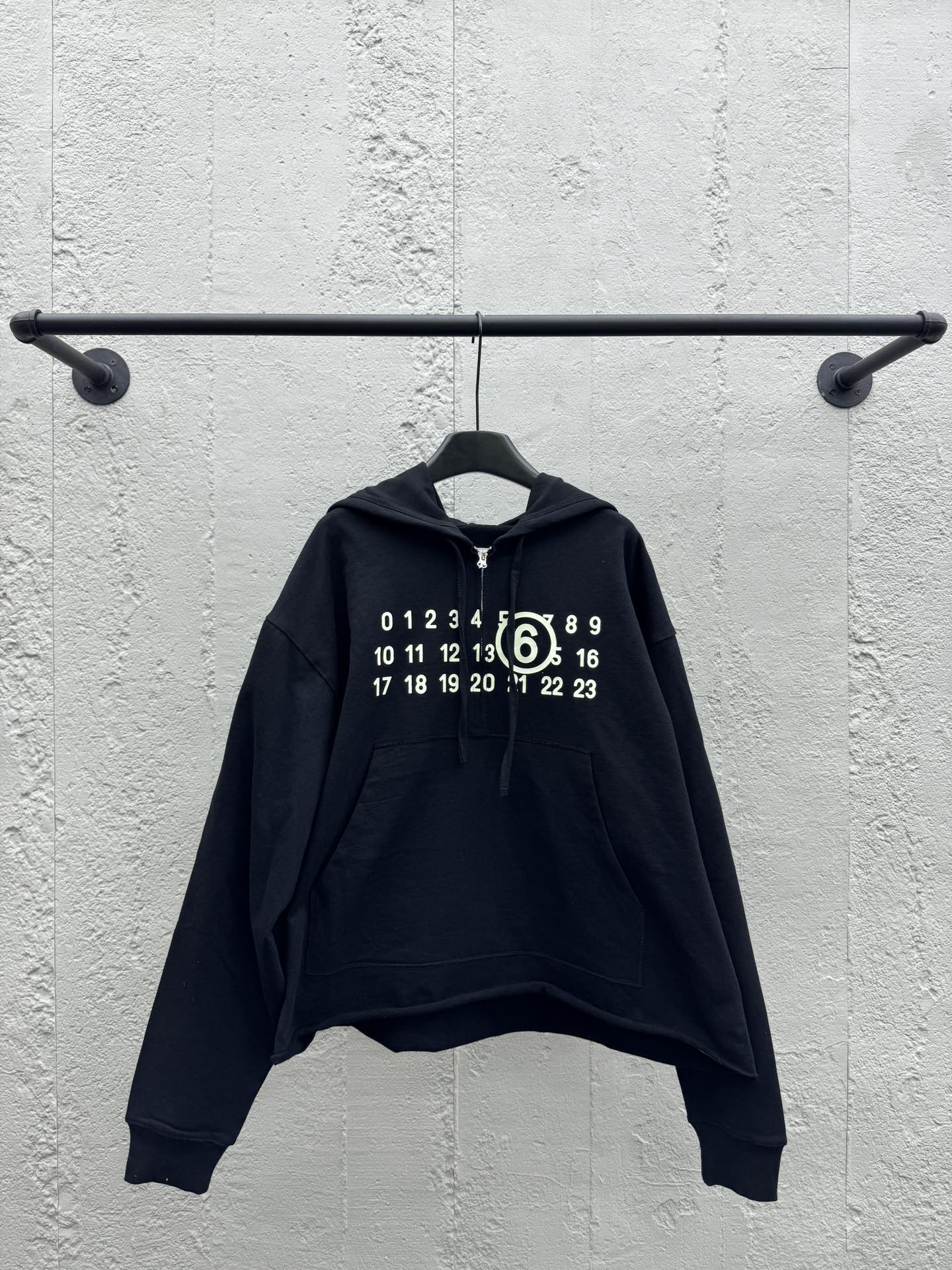 메종 마르지엘라  Maison Margiela   후드  XC-789053